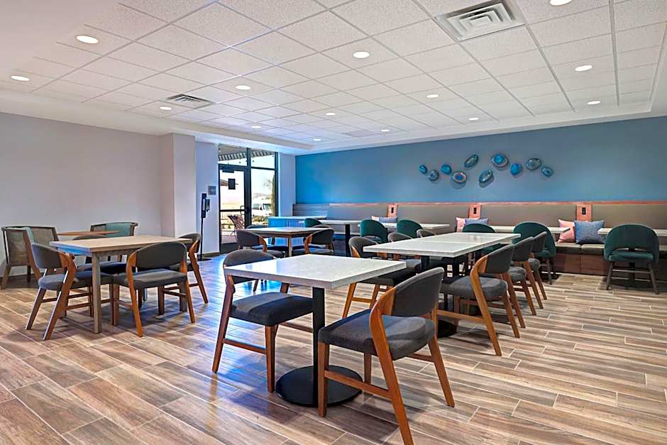 Homewood Suites by Hilton Santa Clarita/Valencia, CA