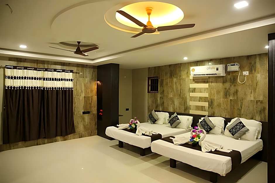 Zdjęcie 1 z 2 — Family Suite
