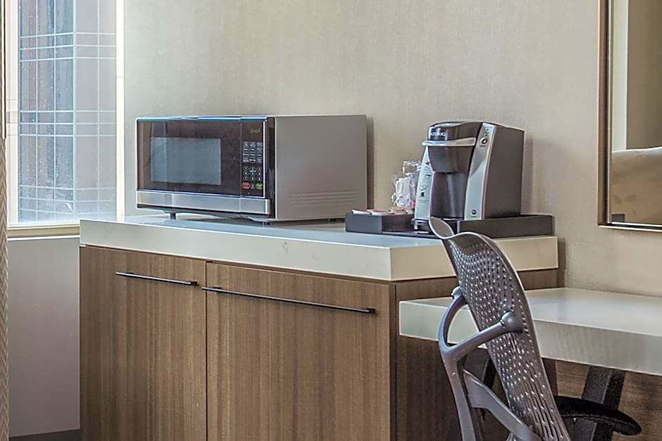 Hilton Garden Inn Indianapolis Downtown
