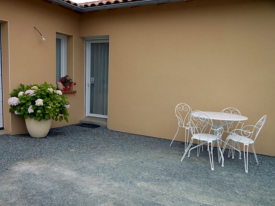 Chambre D'hôtes La Basse Gougeonnière