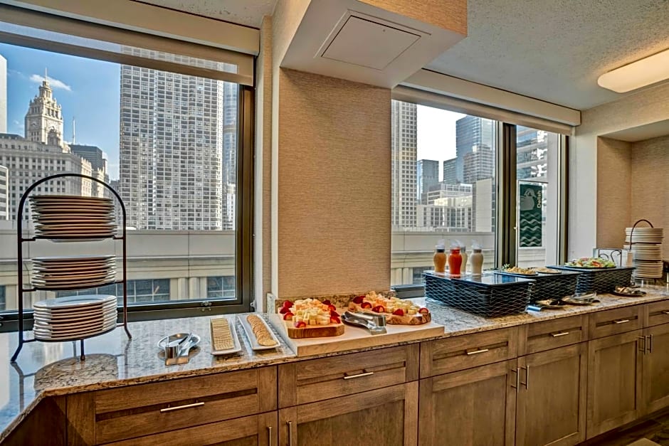 Homewood Suites By Hilton Chicago Downtown