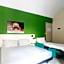 Green Class Hotel Astoria