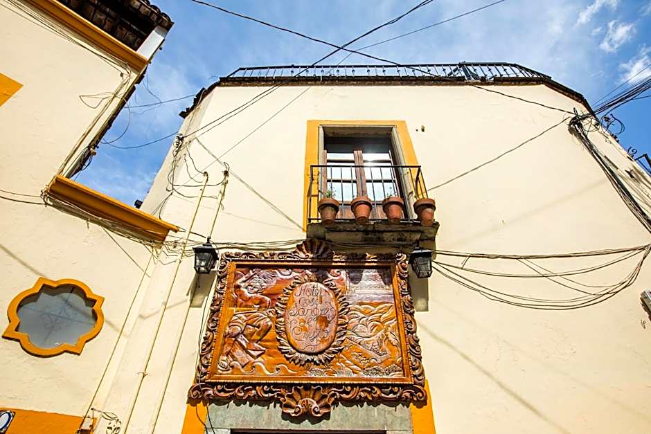 Hotel Casa Sangre de Cristo