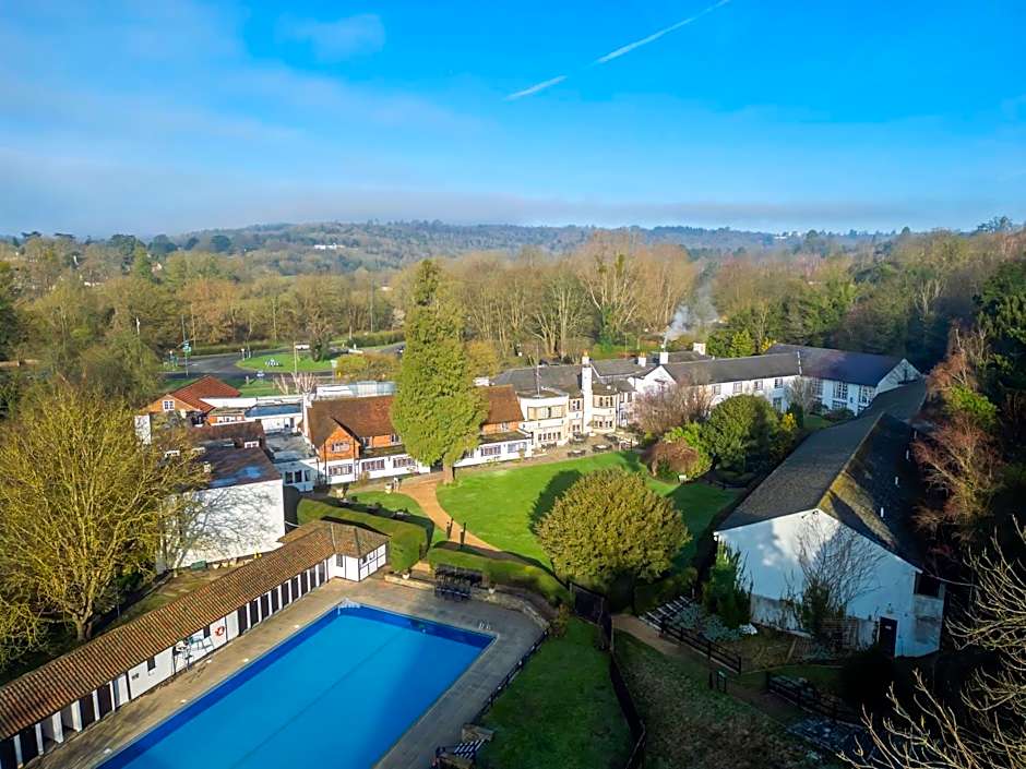 Sunday Box Hill Burford Bridge Hotel