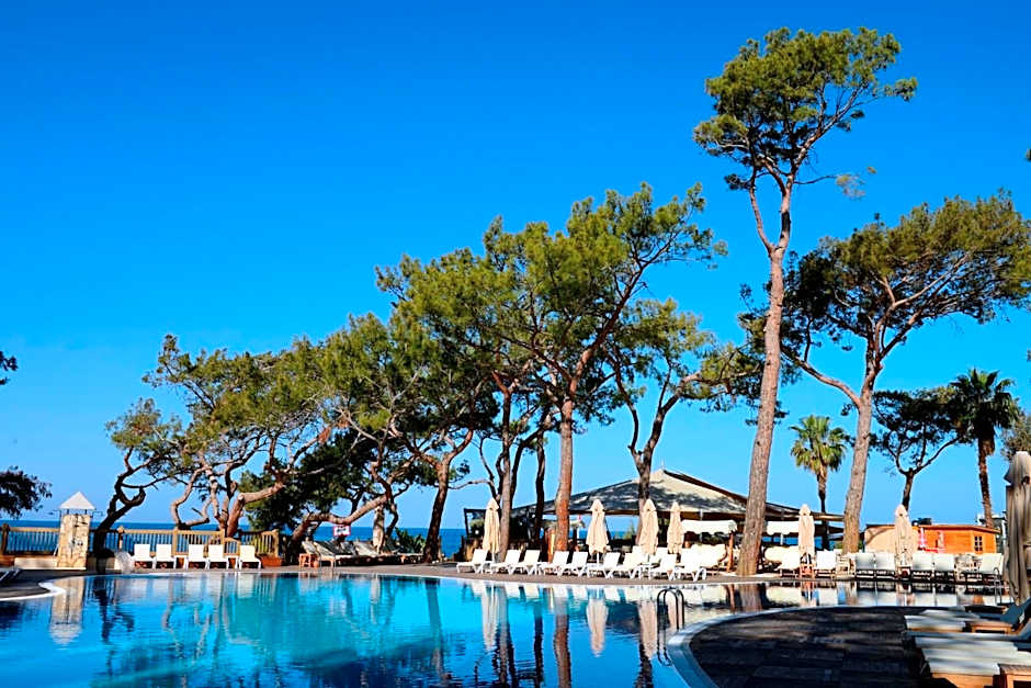 Wome Deluxe Hotel - Halal All Inclusive