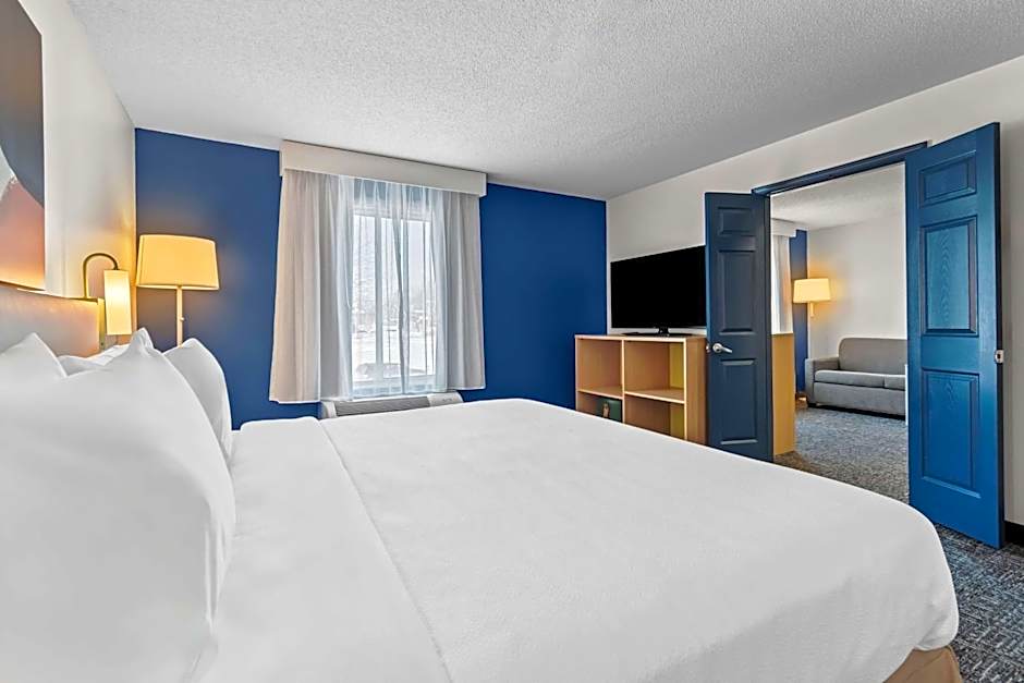 Spark by Hilton Hershey Near the Park