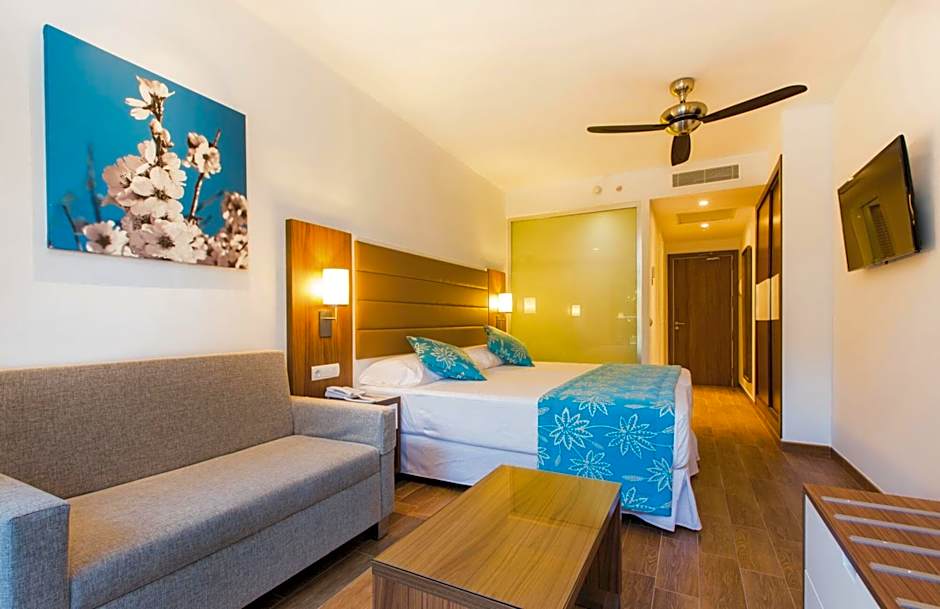 Hotel Riu Bravo - 0'0 All Inclusive