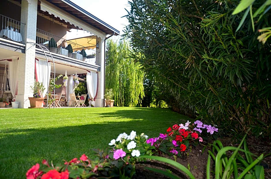 Asso Bed & Breakfast