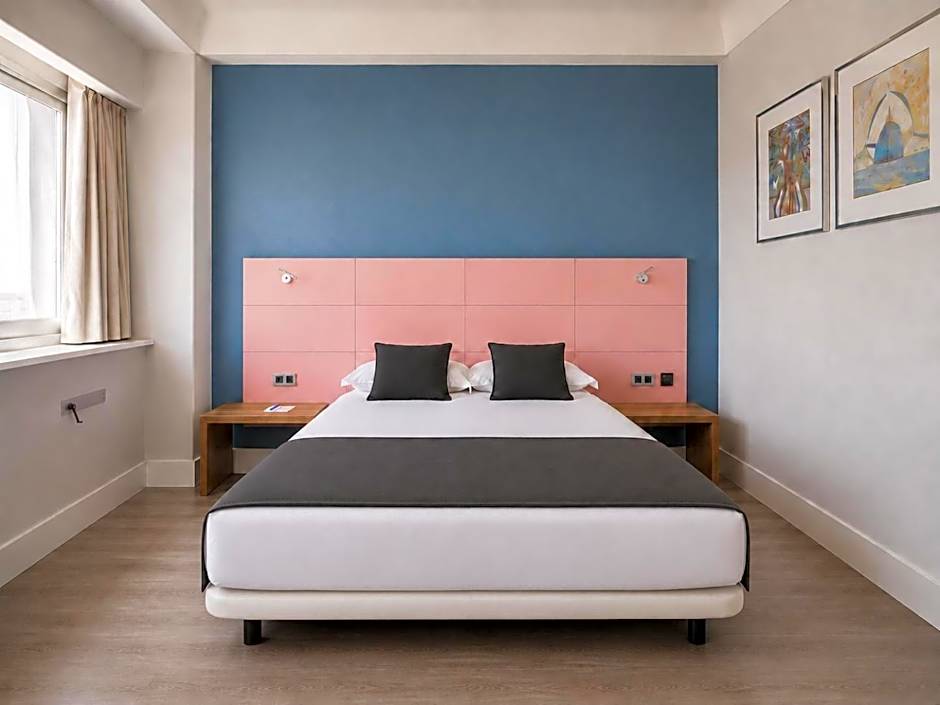 Hotel Chamartin The One