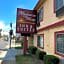 Manhattan Inn & Suites