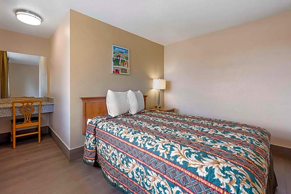 Rodeway Inn Albany