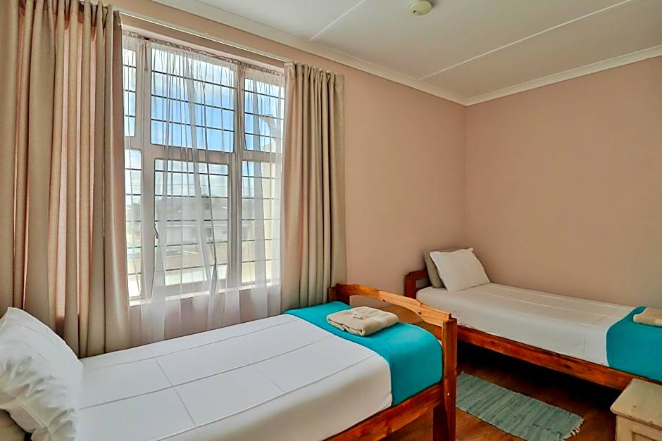 Fisherhaven Travellers Lodge