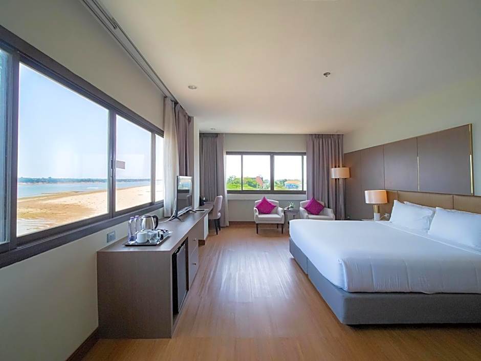 Fortune River View Hotel Nakhon Phanom