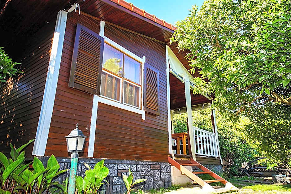 Three Islands Bungalow