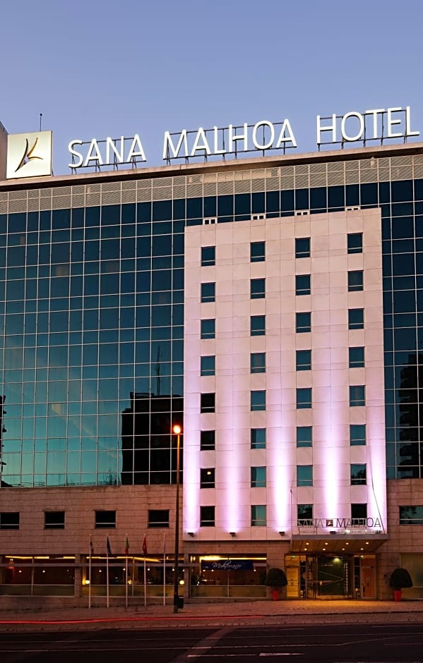 Sana Malhoa Park Hotel