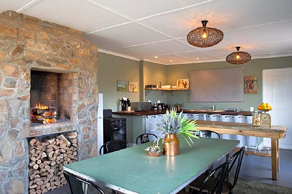 Kamagu Safari Lodge