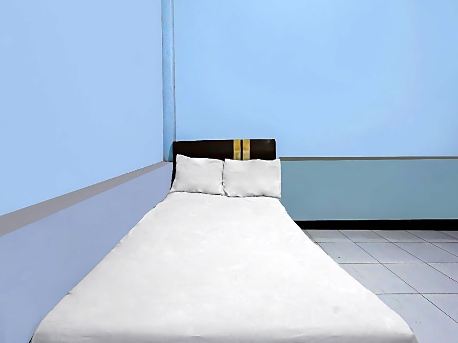 Hotel O Jati Homestay Near Taman Suranadi