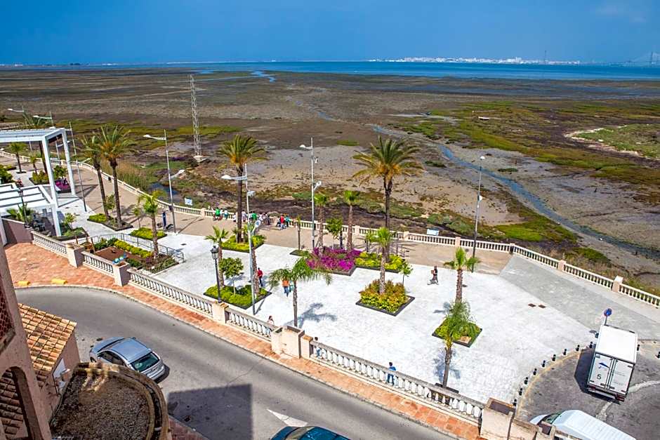 Apartamentos Turísticos Bahía Sur