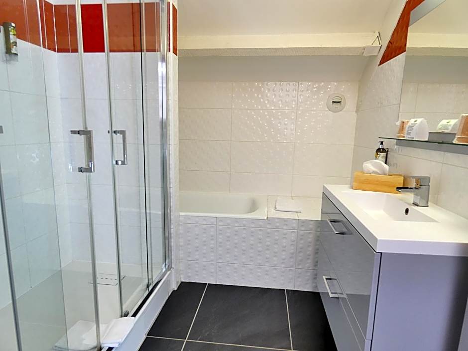 Hotel Be Guest Limoges Sud ex Black & Green