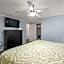 ML 343 Ski-InOut Island Kitchen Steps to Ballhooter Sleeps 6