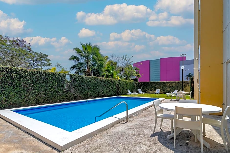 City Express by Marriott Chetumal