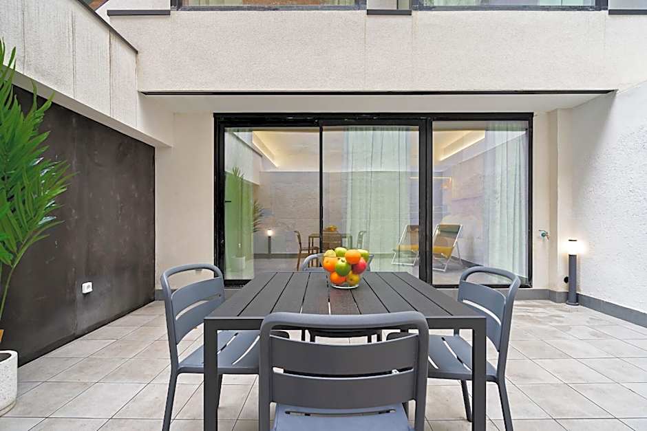 Feelathome Ventas Suites