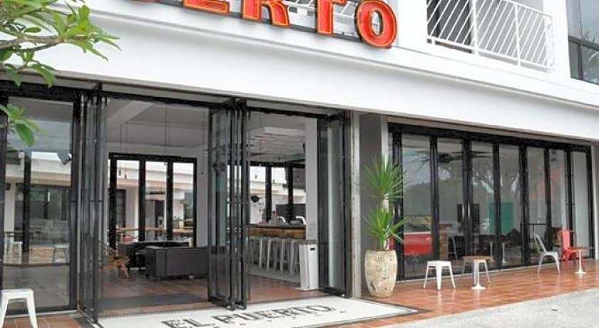 El Puerto Hotel