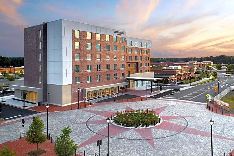 Courtyard by Marriott North Brunswick