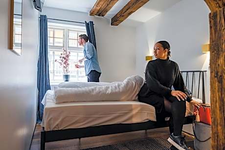 Double Room with Shared Bathroom