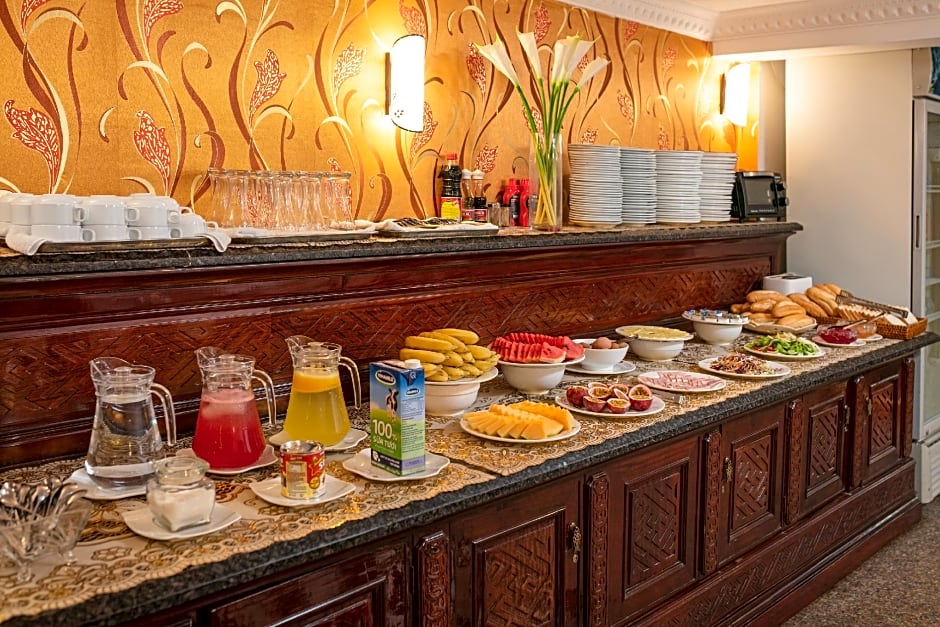 Little Diamond Hotel