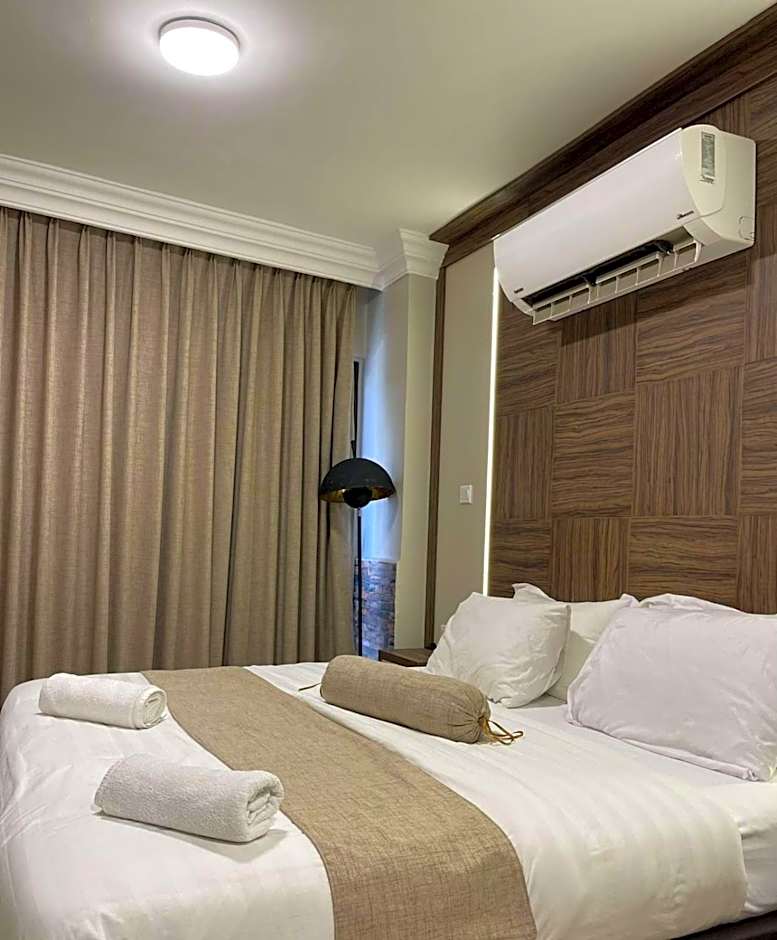 Mass Paradise Hotel