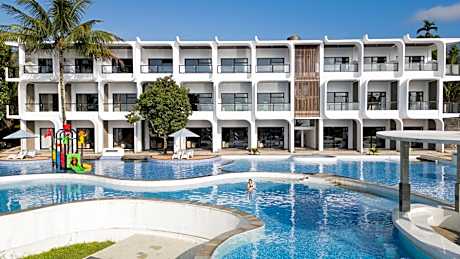 Grand Harvest Resort and Villas Ijen