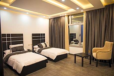 Superior Single Room with Pyramids View