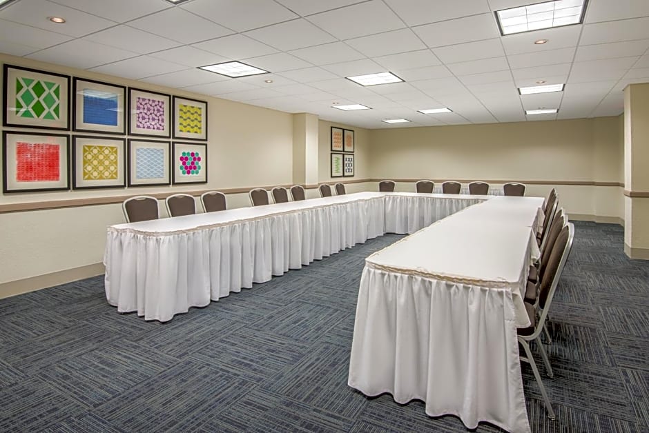 Holiday Inn Express El Paso-Central by IHG