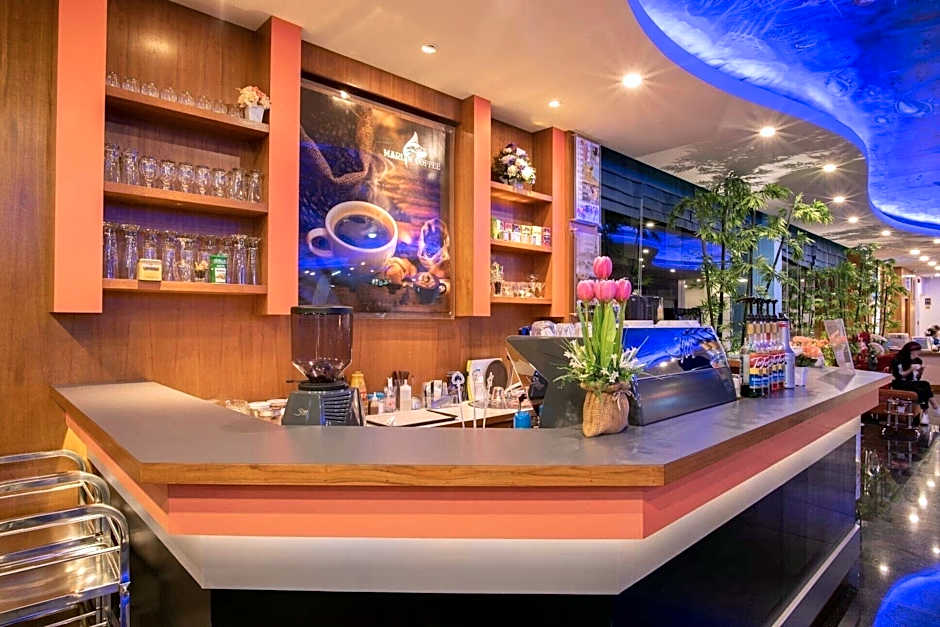 Marlin Hotel