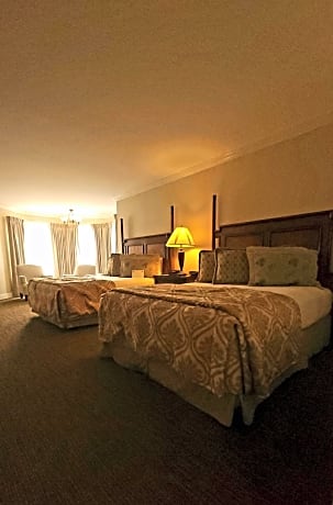 Queen Room with Two Queen Beds