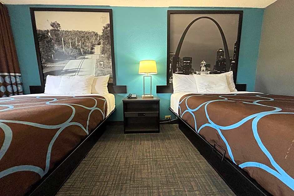 Super 8 by Wyndham Belleville St. Louis Area