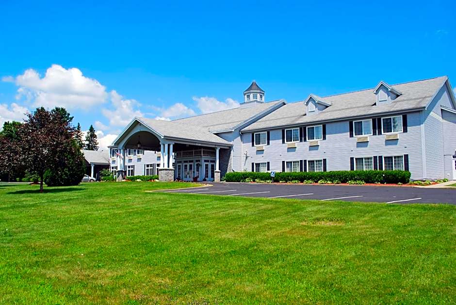 Cabot Inn & Suites