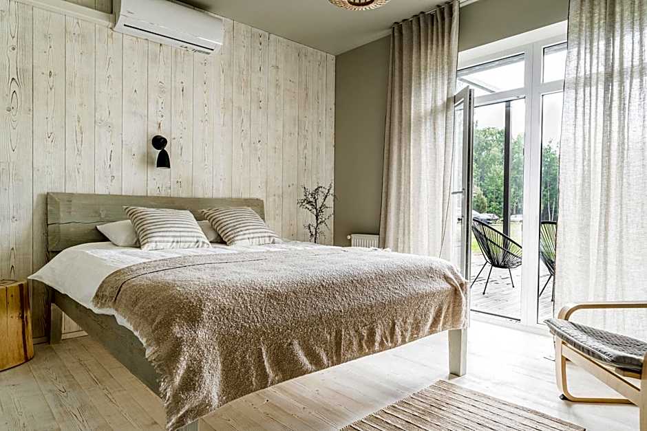 Guest House Garoza with Self Check-in