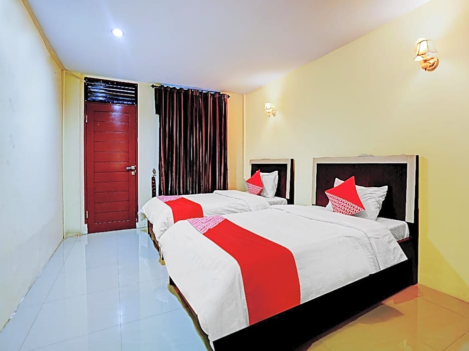 OYO 90331 Hotel Toba Shanda