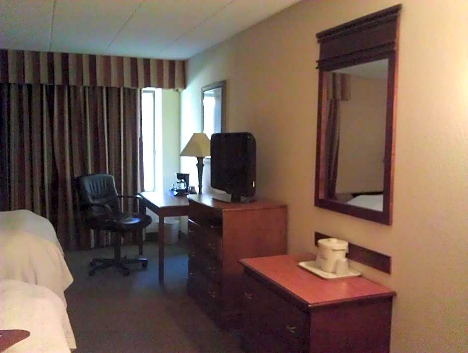 AmericInn by Wyndham Omaha