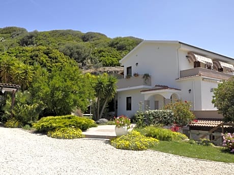Bed & Breakfast Ajò a Casa