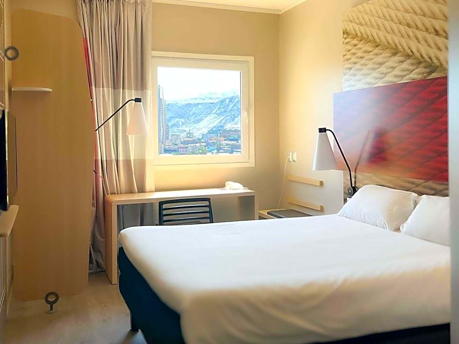 Ibis Iquique