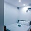 MINT HOTEL Q.1
