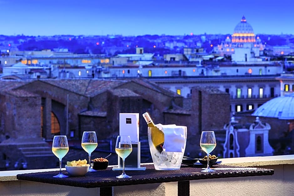 The Independent Hotel