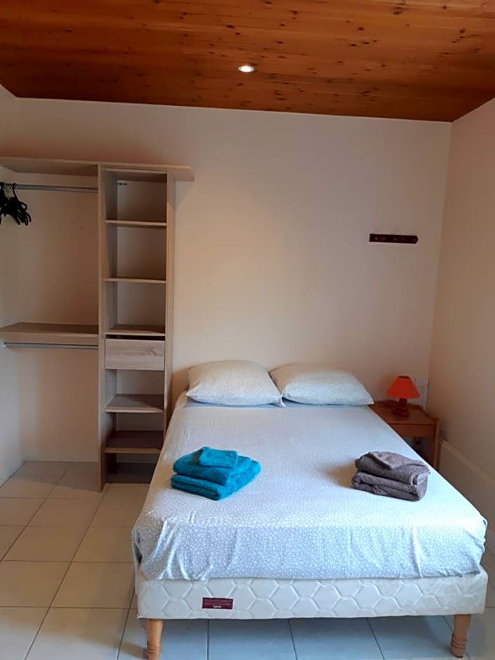 L'Abri d'Emilie - Chambre d'hôtes