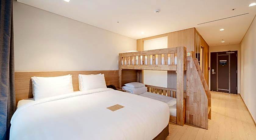 Skybay Hotel Gyeongpo