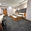 E5 PARK OTEL