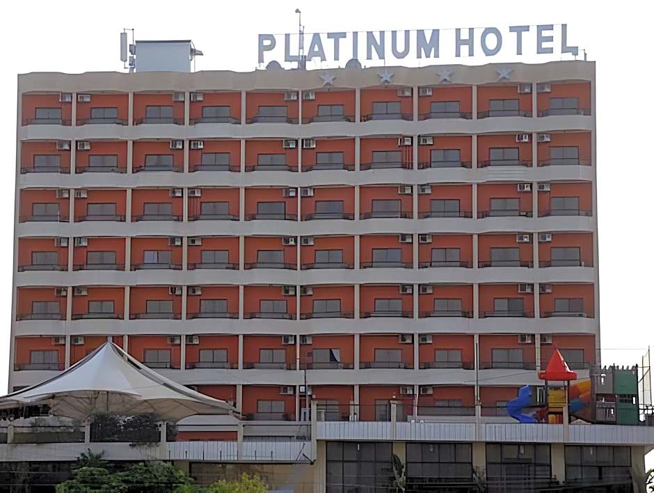Platinum Hotel