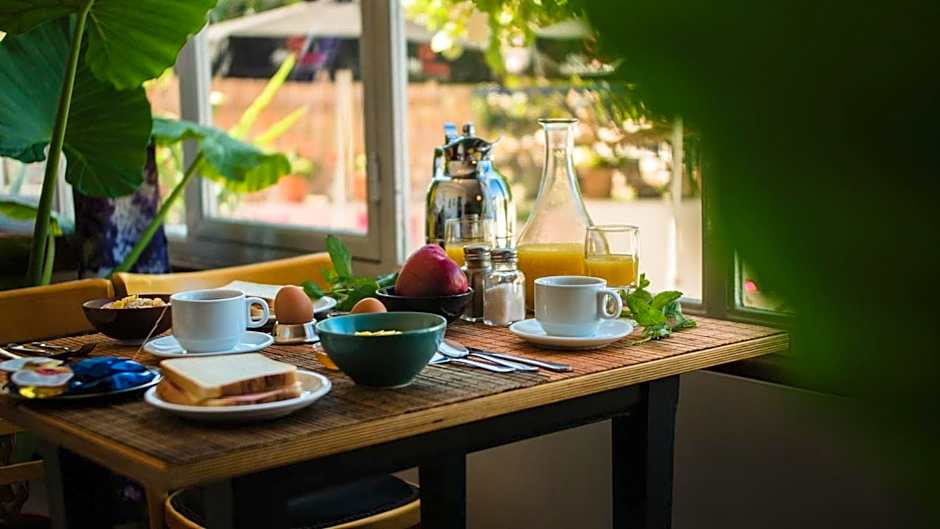 Aphrodite Art Hotel Aegina